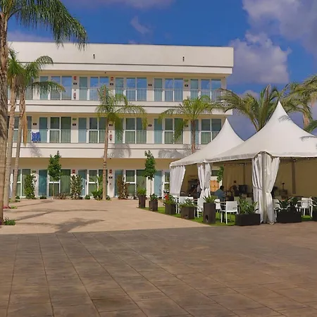 מלון Sh Campus Lyceum 4*