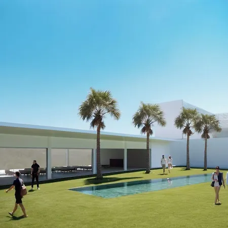 Sh Campus Lyceum מונקדה