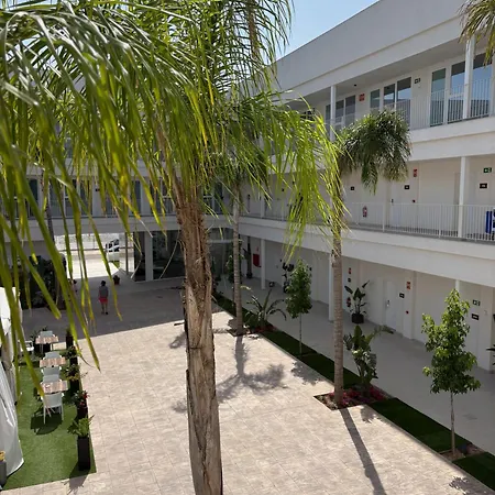 Sh Campus Lyceum مونكادا