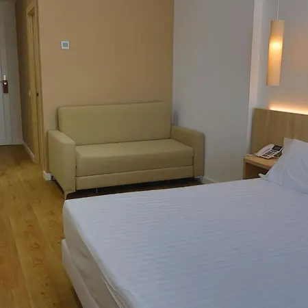 Sh Campus Lyceum 4*
