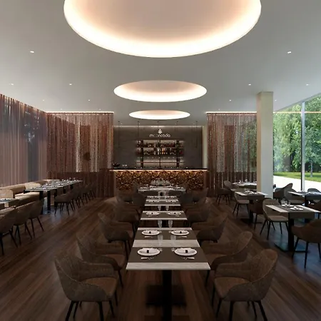 فندق Sh Campus Lyceum 4*